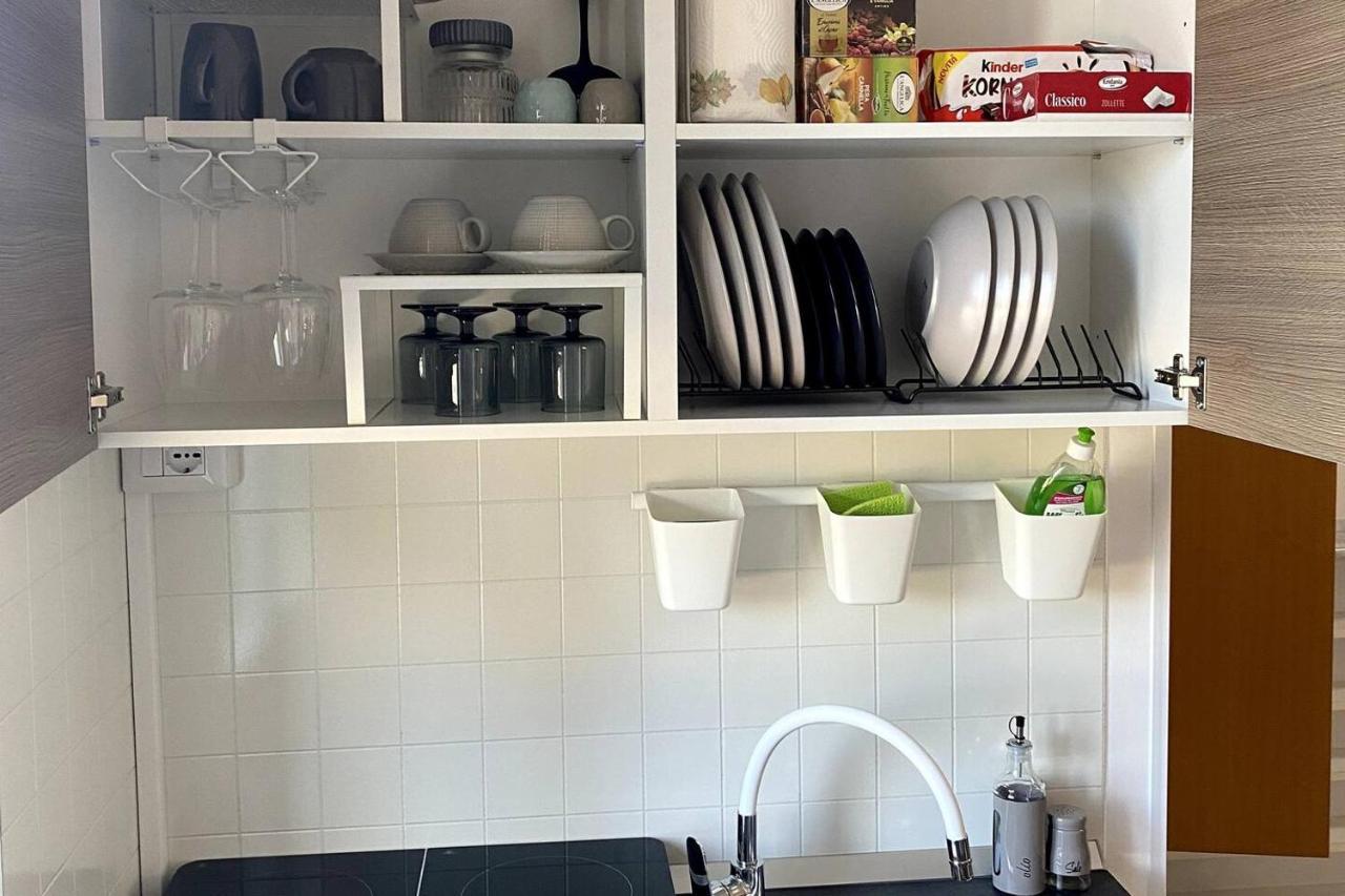 Mini Red Hub - Design Apartment Sant'Agapito Luaran gambar